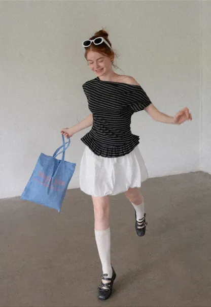 Women’s Striped Asymmetric Ruffle-Hem Tee
