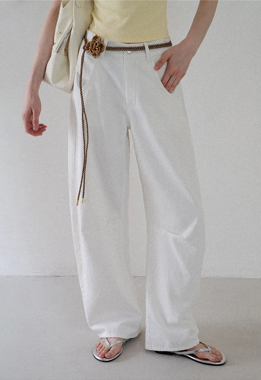 Women’s Belted Wide-Leg Pants
