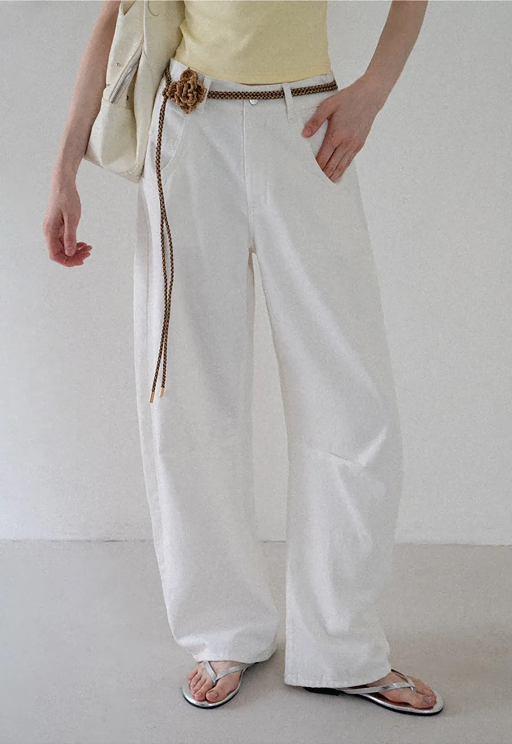 Women’s Belted Wide-Leg Pants