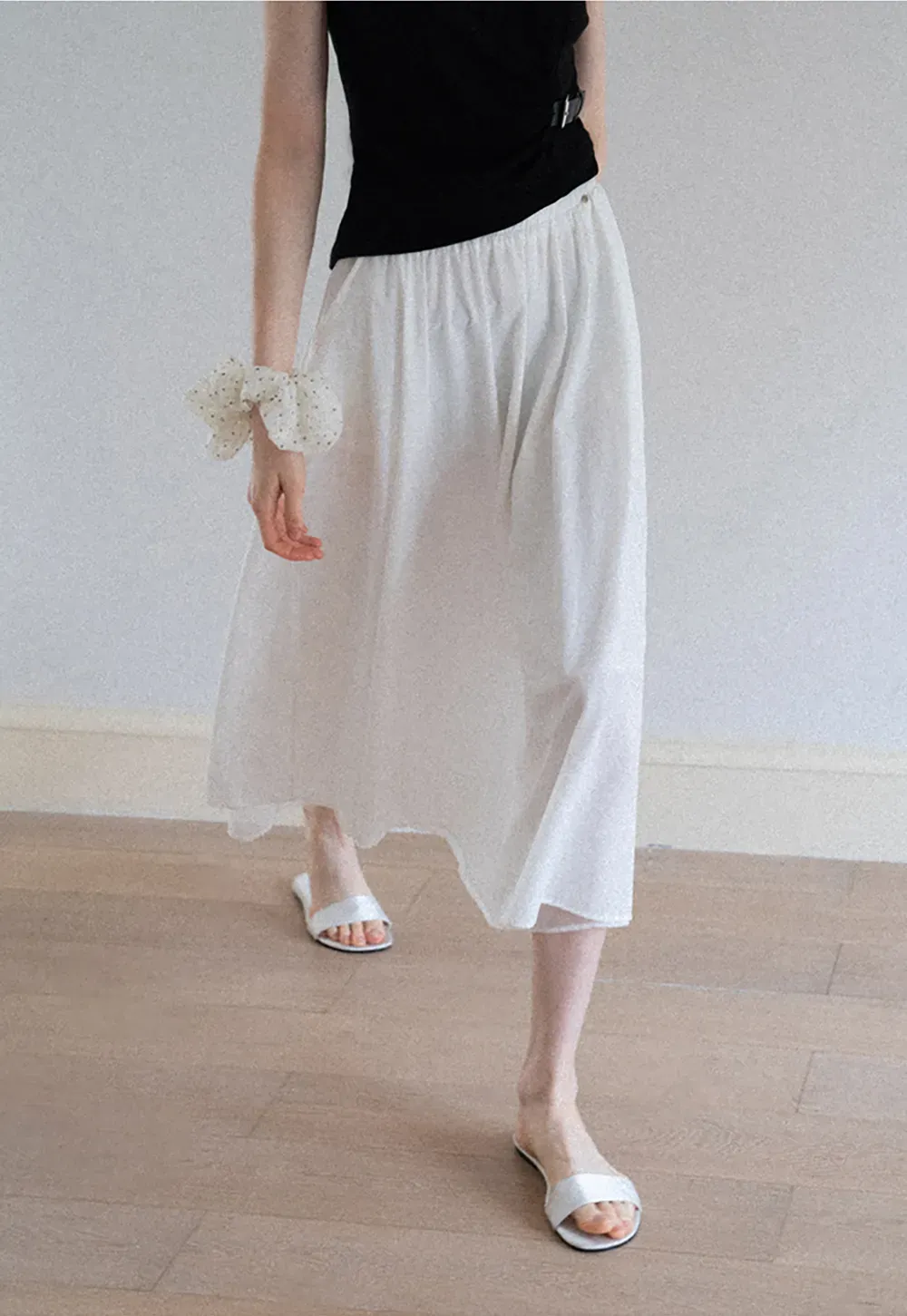 Flowy Elastic Waist Midi Skirt