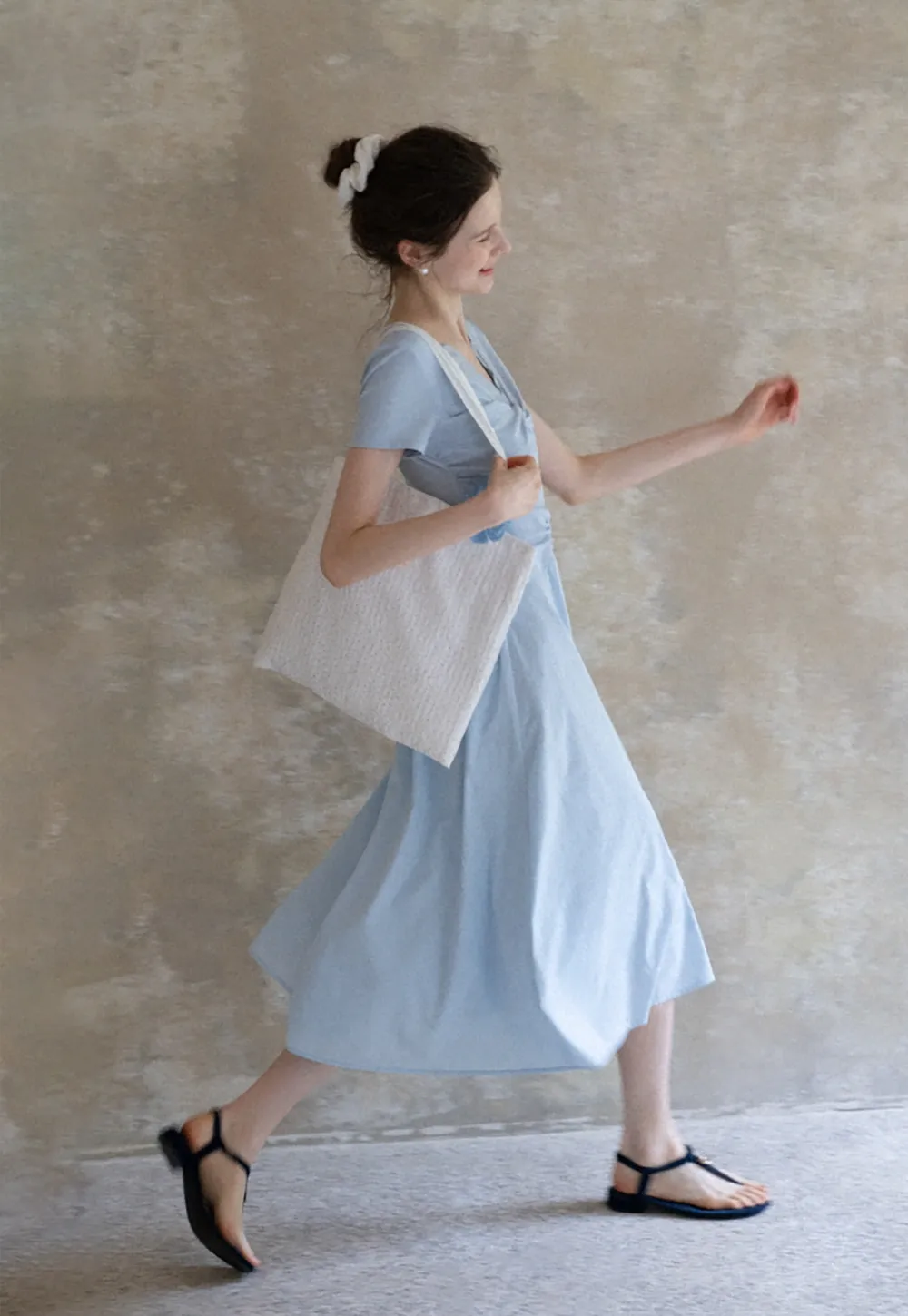 Women's Twist Front Short Sleeve Midi Dress