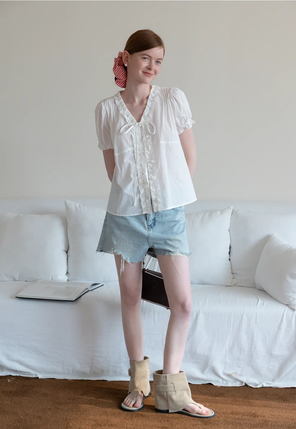 Women's Ruffle Trim Puff Sleeve Blouse