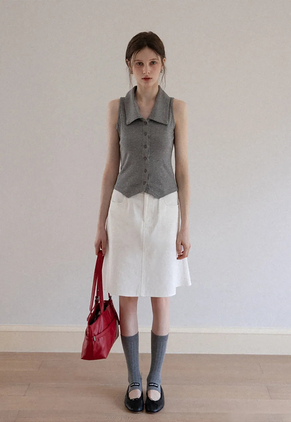 Women's Ribbed Sleeveless Polo Collar Knit Top