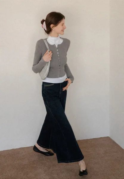 Women's Ribbed Cropped Cardigan