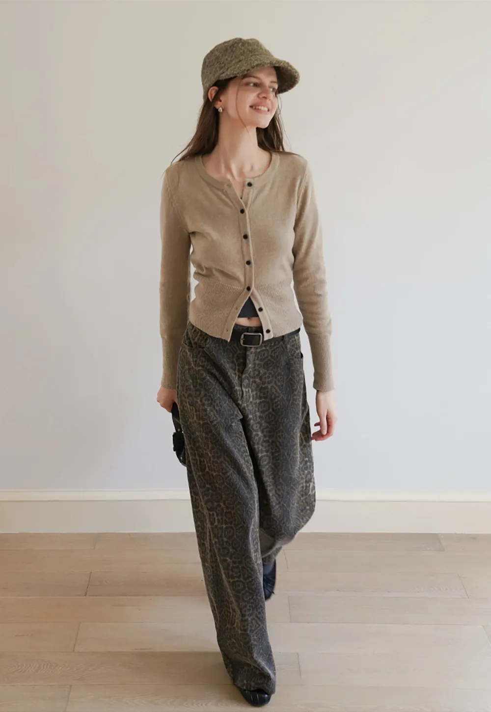 Women's Casual Crewneck Knit Cardigan