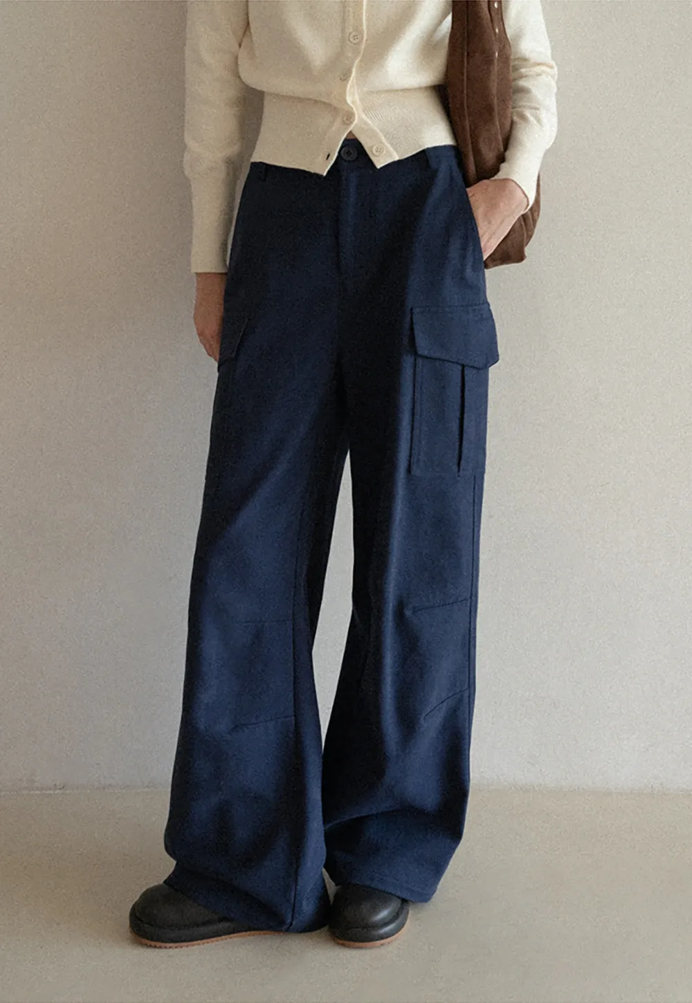Womens Wide Leg Cargo Pants with Pockets
