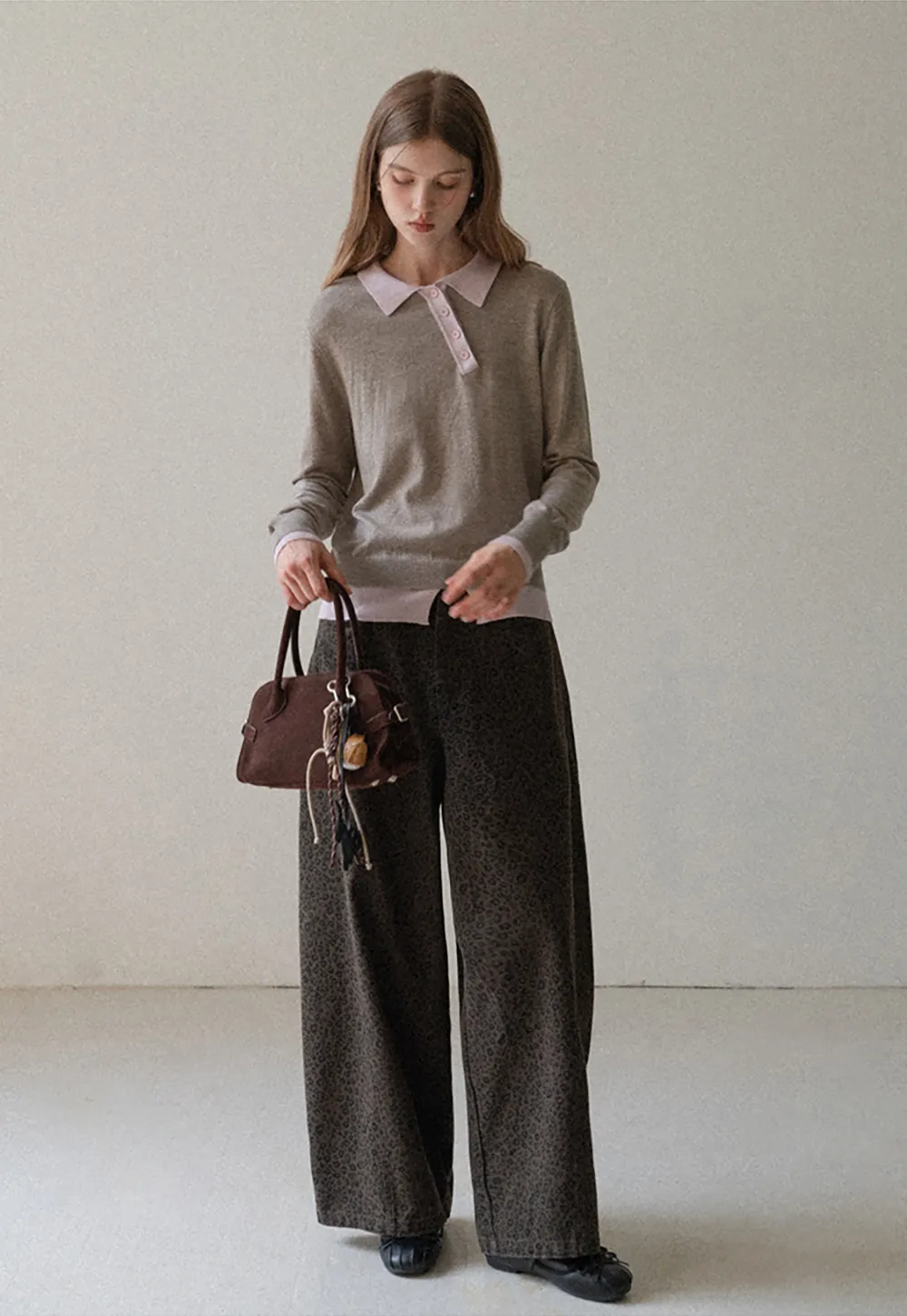 Contrast Collar Knit Top