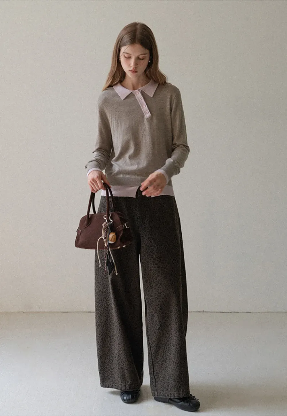 Contrast Collar Knit Top