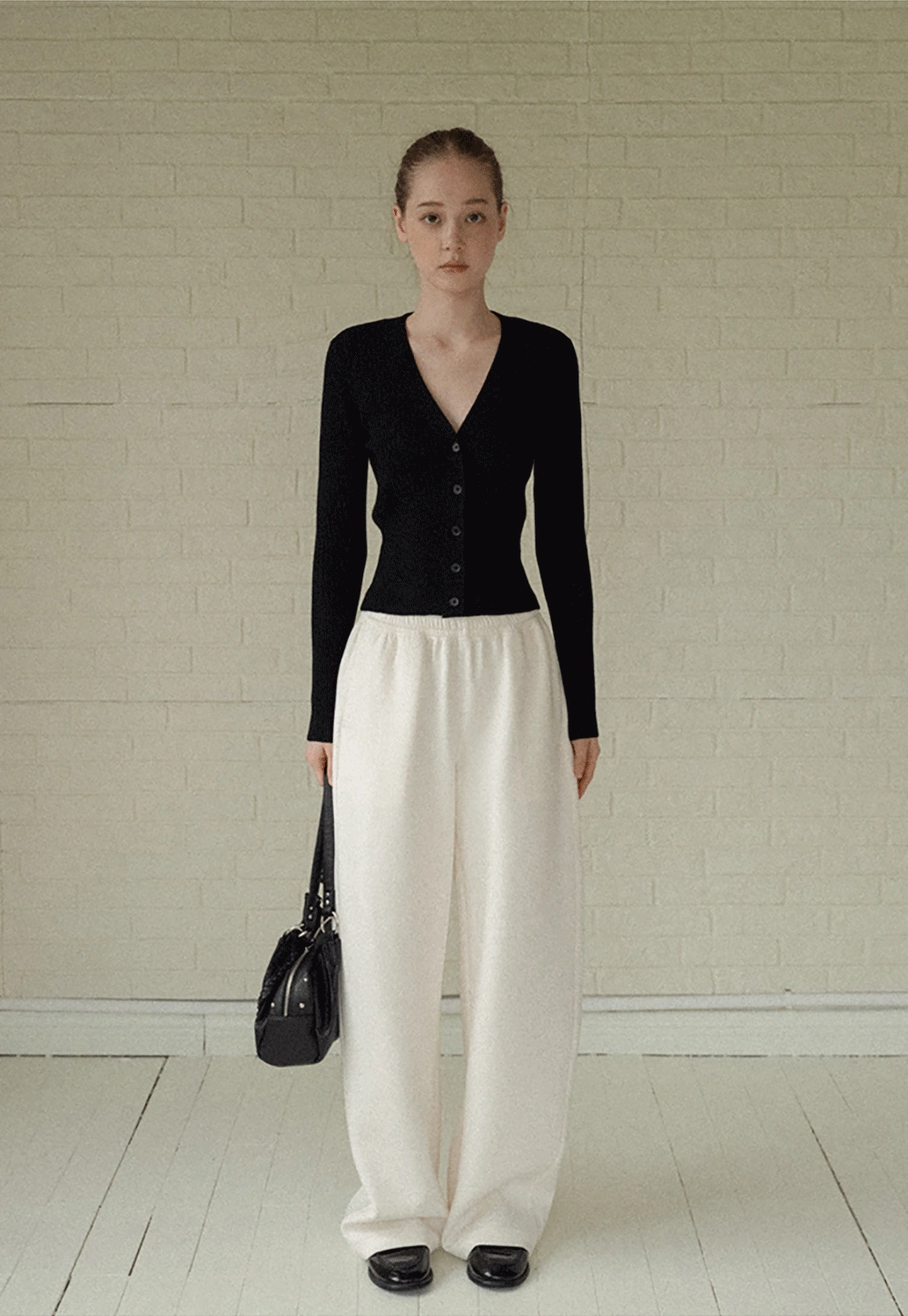 Women’s Ribbed V-Neck Cardigan with Button Detail