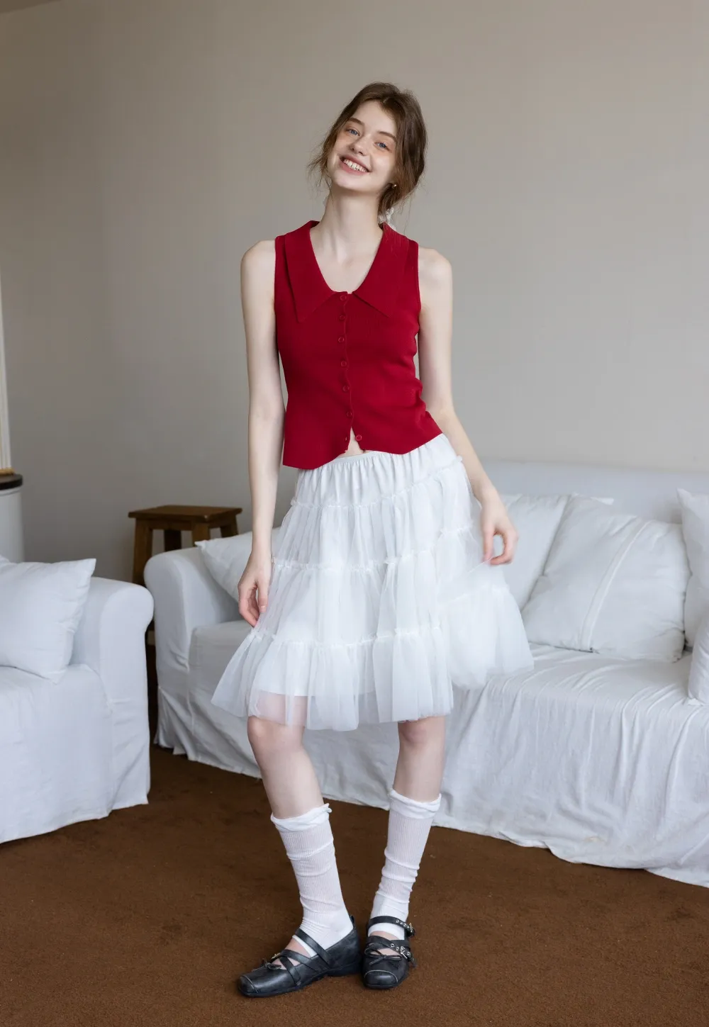 Collared Sleeveless Knit Top