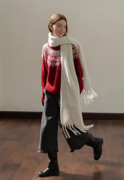 Women Warm Round Neck Nordic Style Sweater