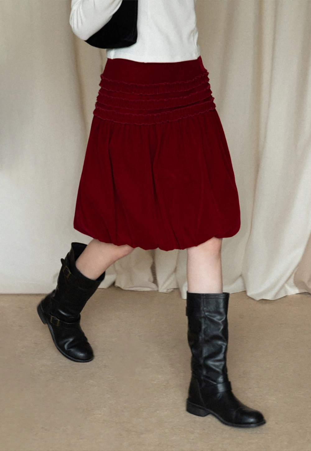 Women Velvet Bubble Skirt with Ruched Waist Design