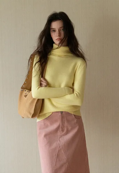 Soft Ribbed Turtleneck Sweater