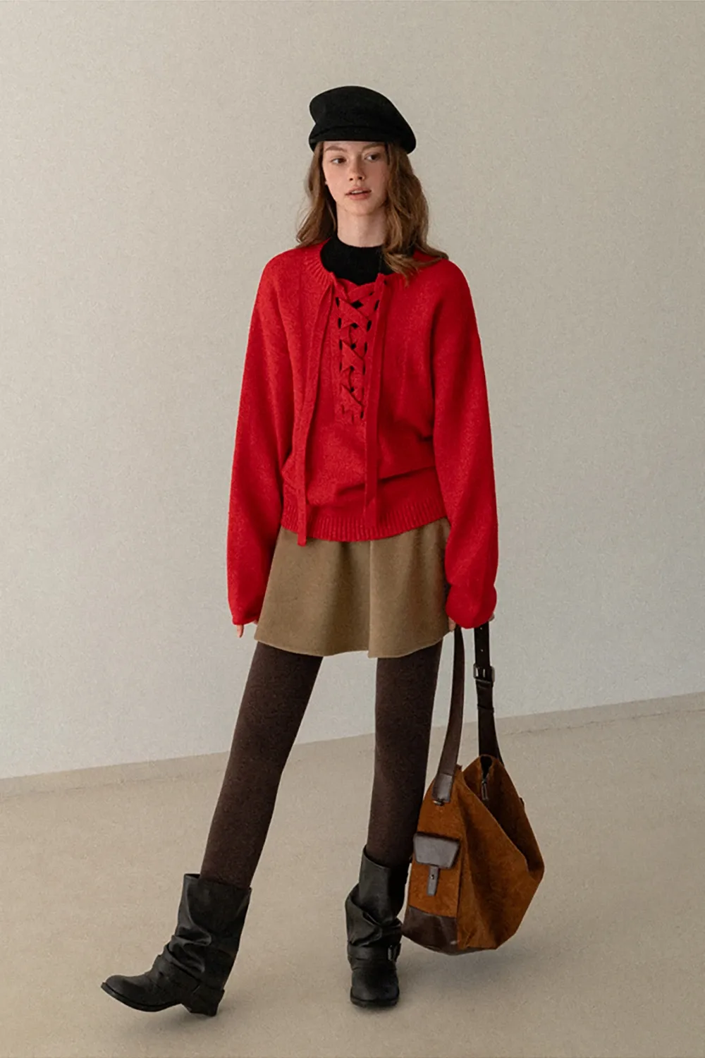 Chic Bow Tie Round Neck Sweater