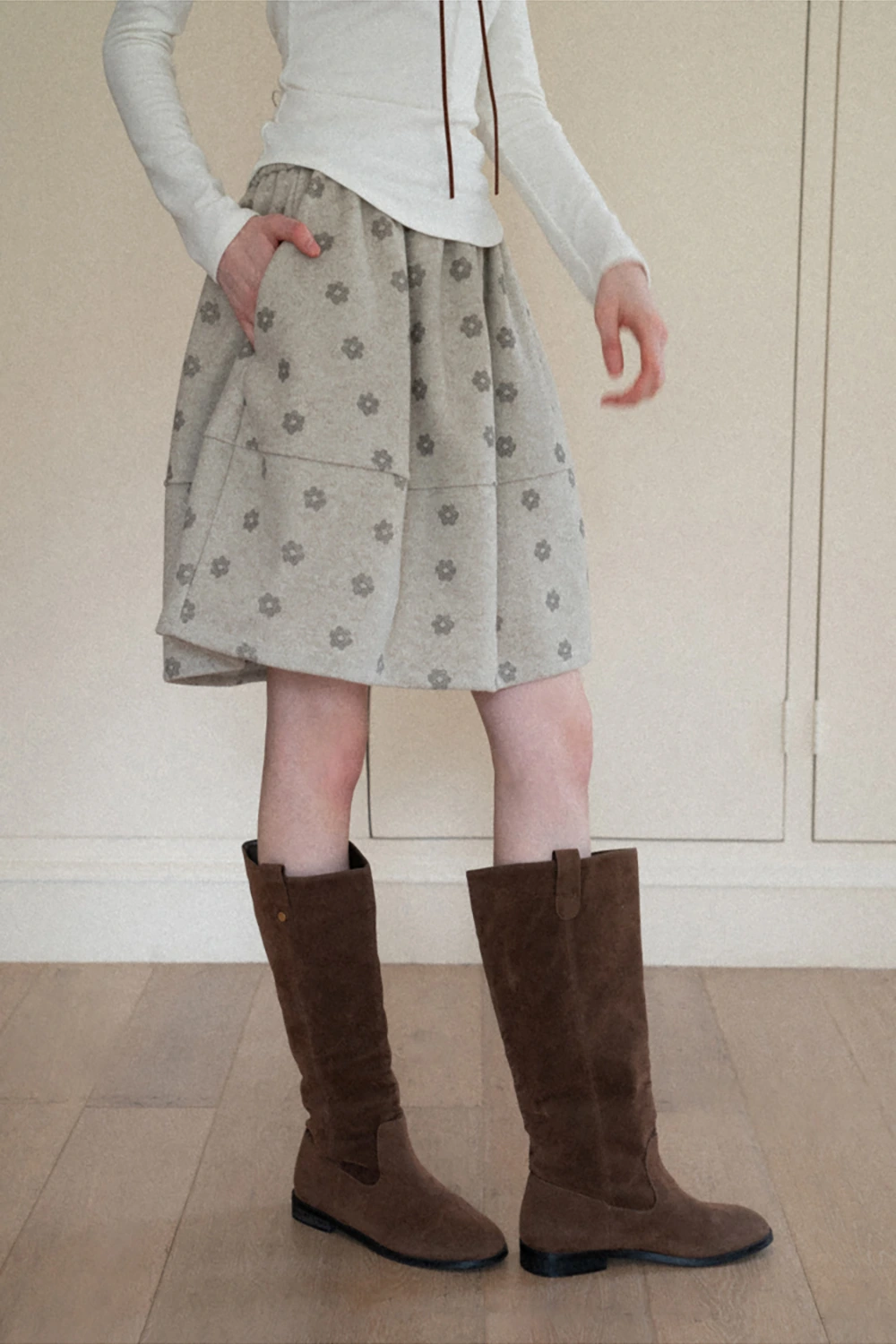 Floral Print Woolen Puff Skirt