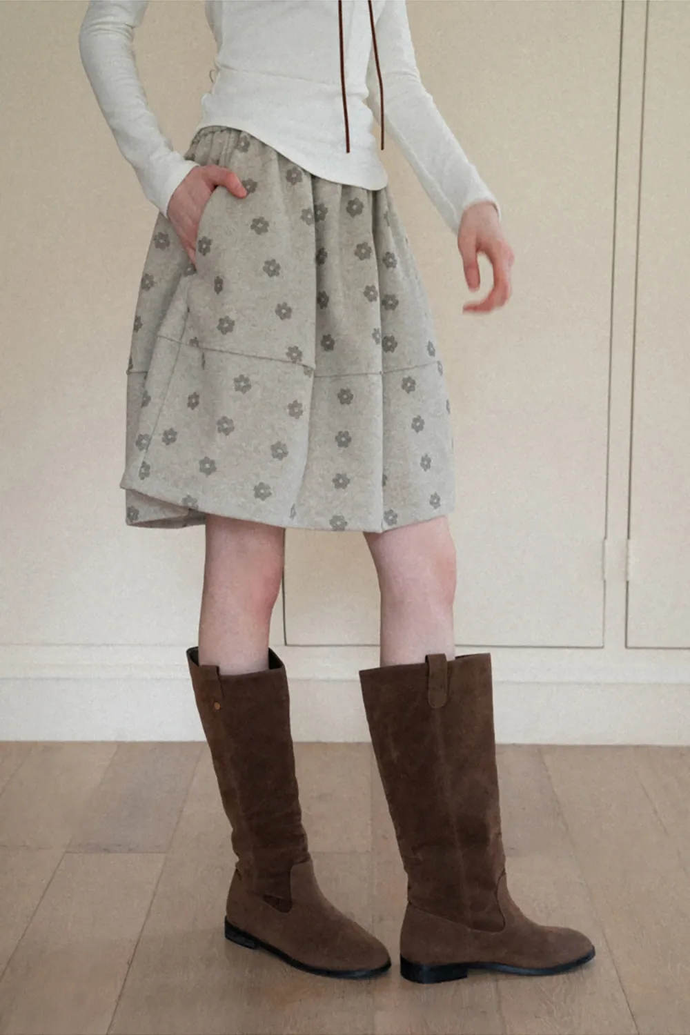 Floral Print Woolen Puff Skirt