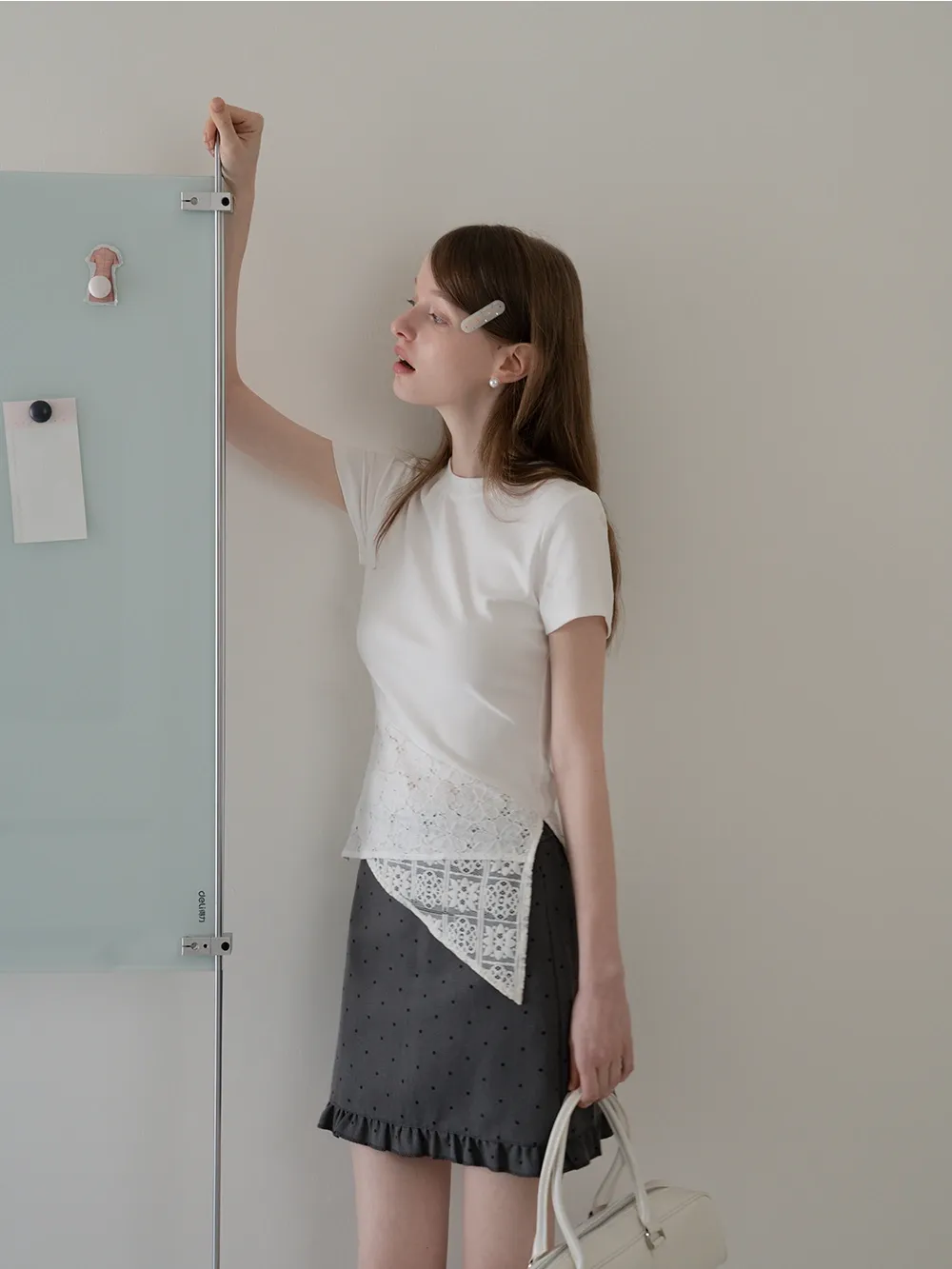 Asymmetric Hem T-Shirt with Lace Panel