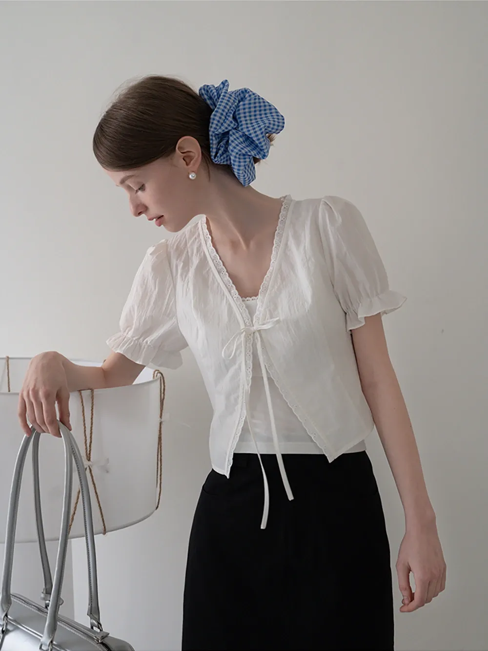 Eyelet Trim Puff Sleeve Tie-Front Blouse