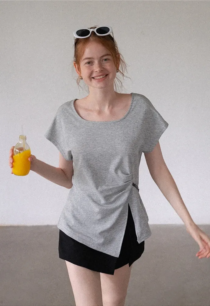 Women’s Asymmetrical Side-Twist Tee