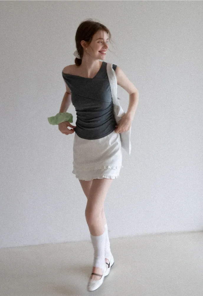 Women’s Cross-Strap One-Shoulder Ruched Top