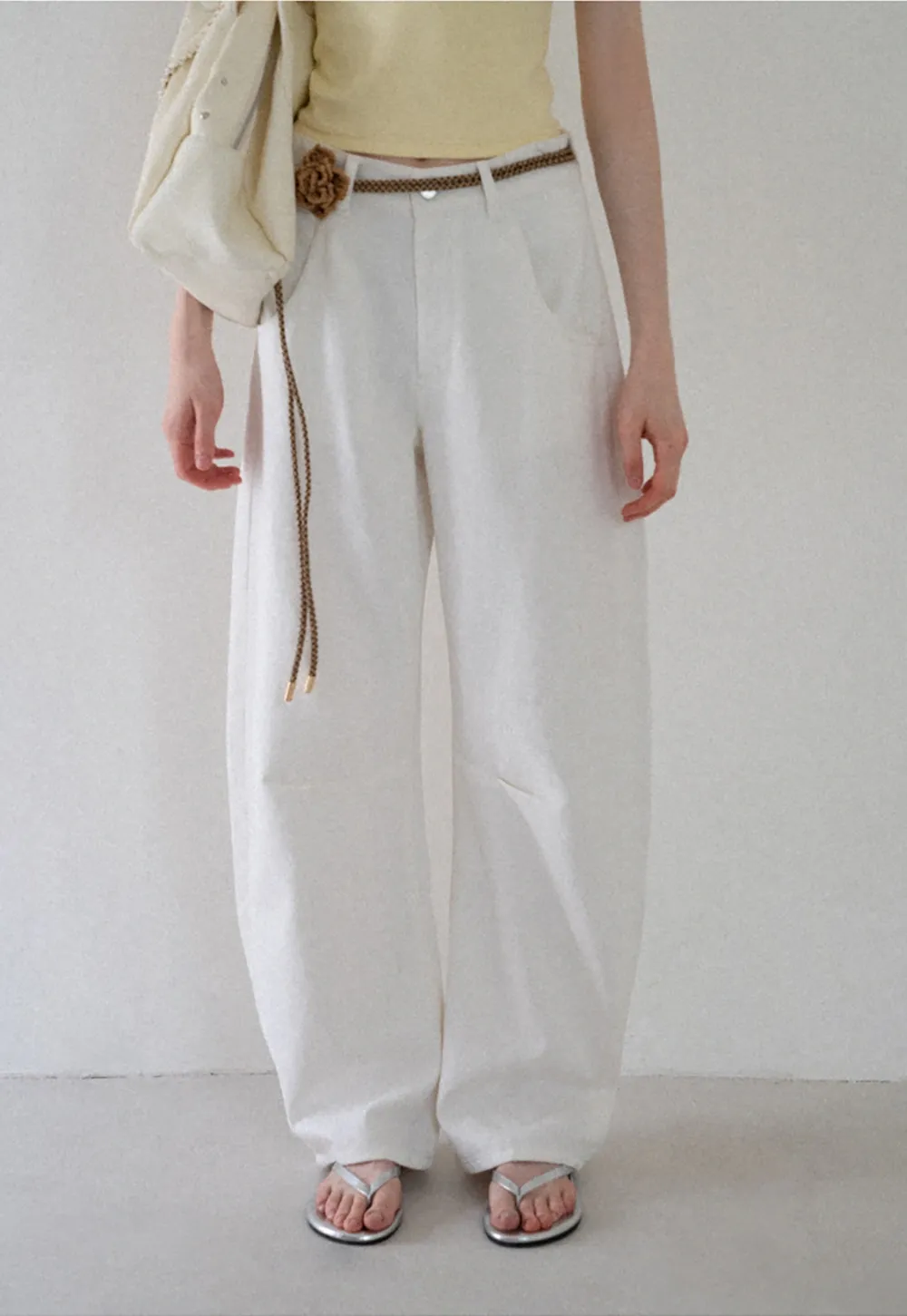 Women’s Belted Wide-Leg Pants
