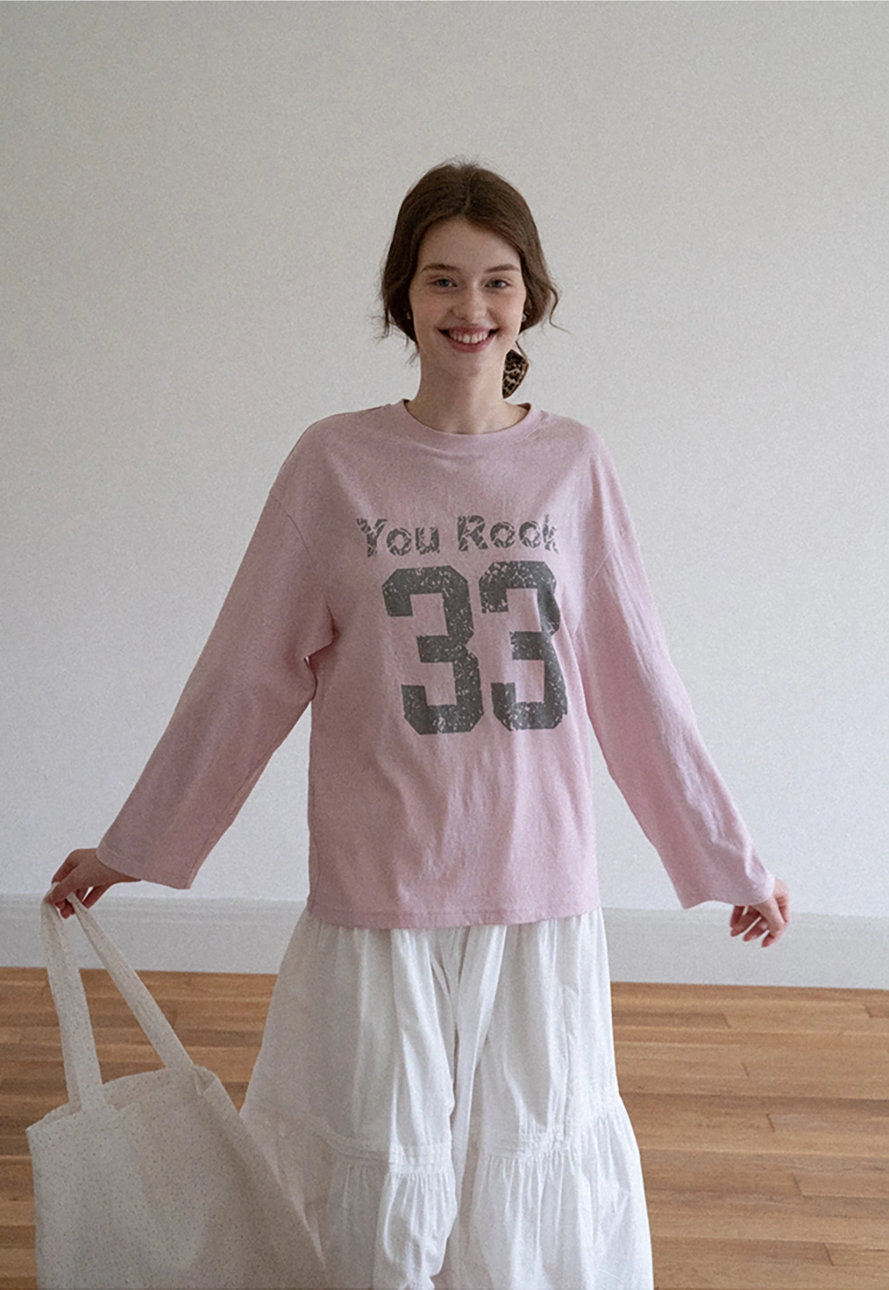 Women's Oversized Graphic Long Sleeve T-Shirt