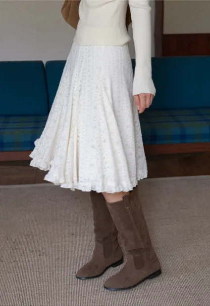 Elegant White A-Line Lace Skirt