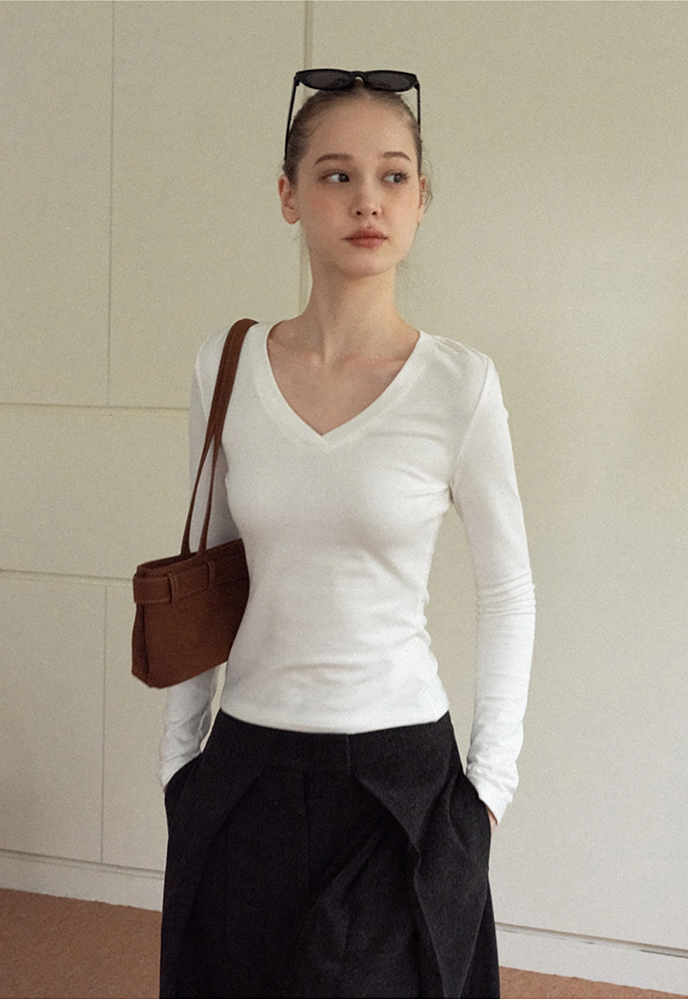 Women White V-Neck Long Sleeve Top