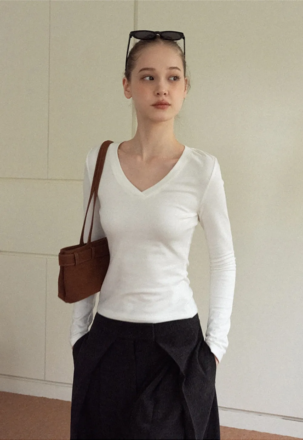 Women White V-Neck Long Sleeve Top