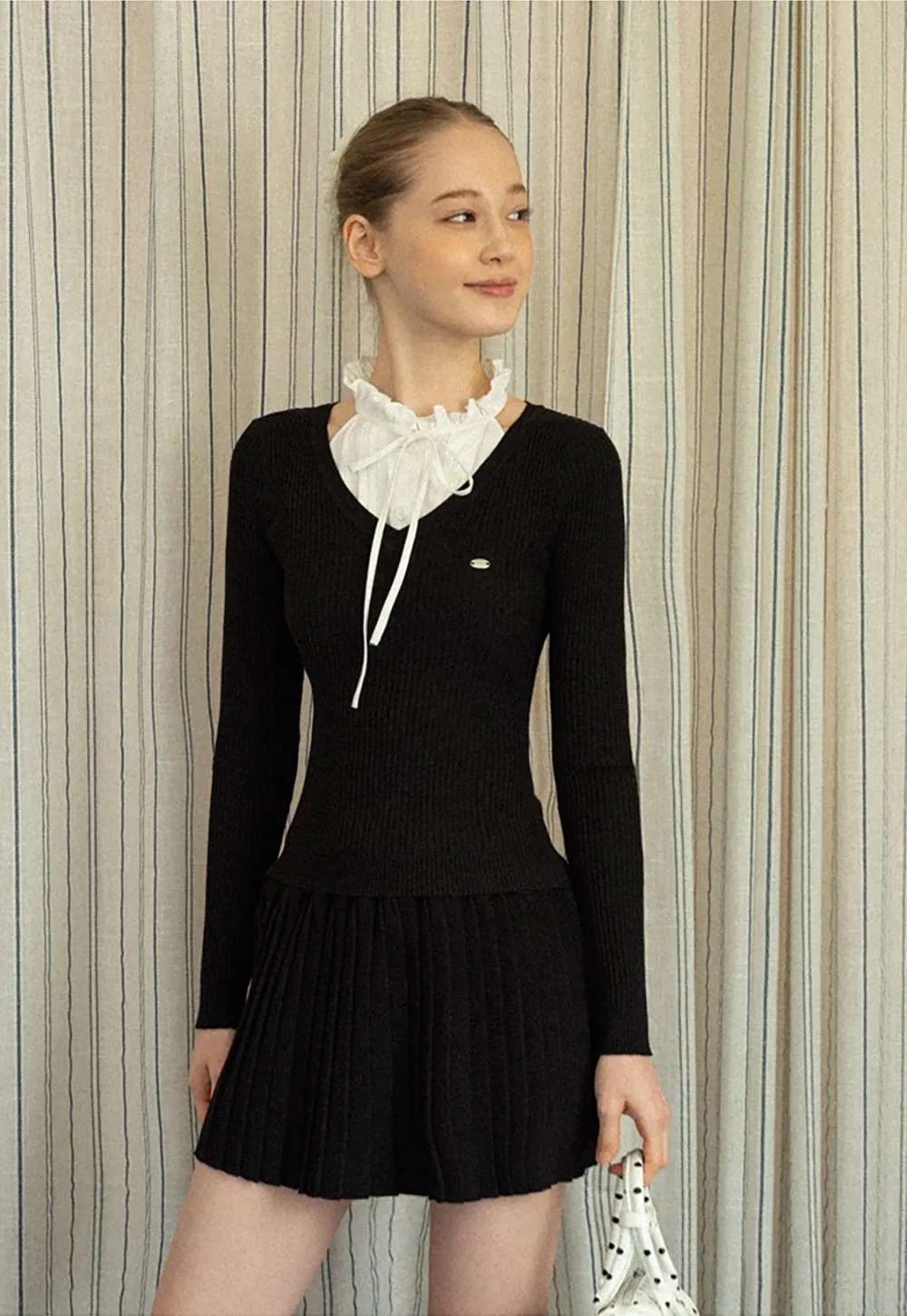 Women White Ruffle Collar Button-Down Crop Top