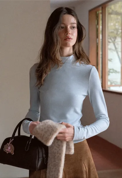 Women Long Sleeve Turtleneck Top