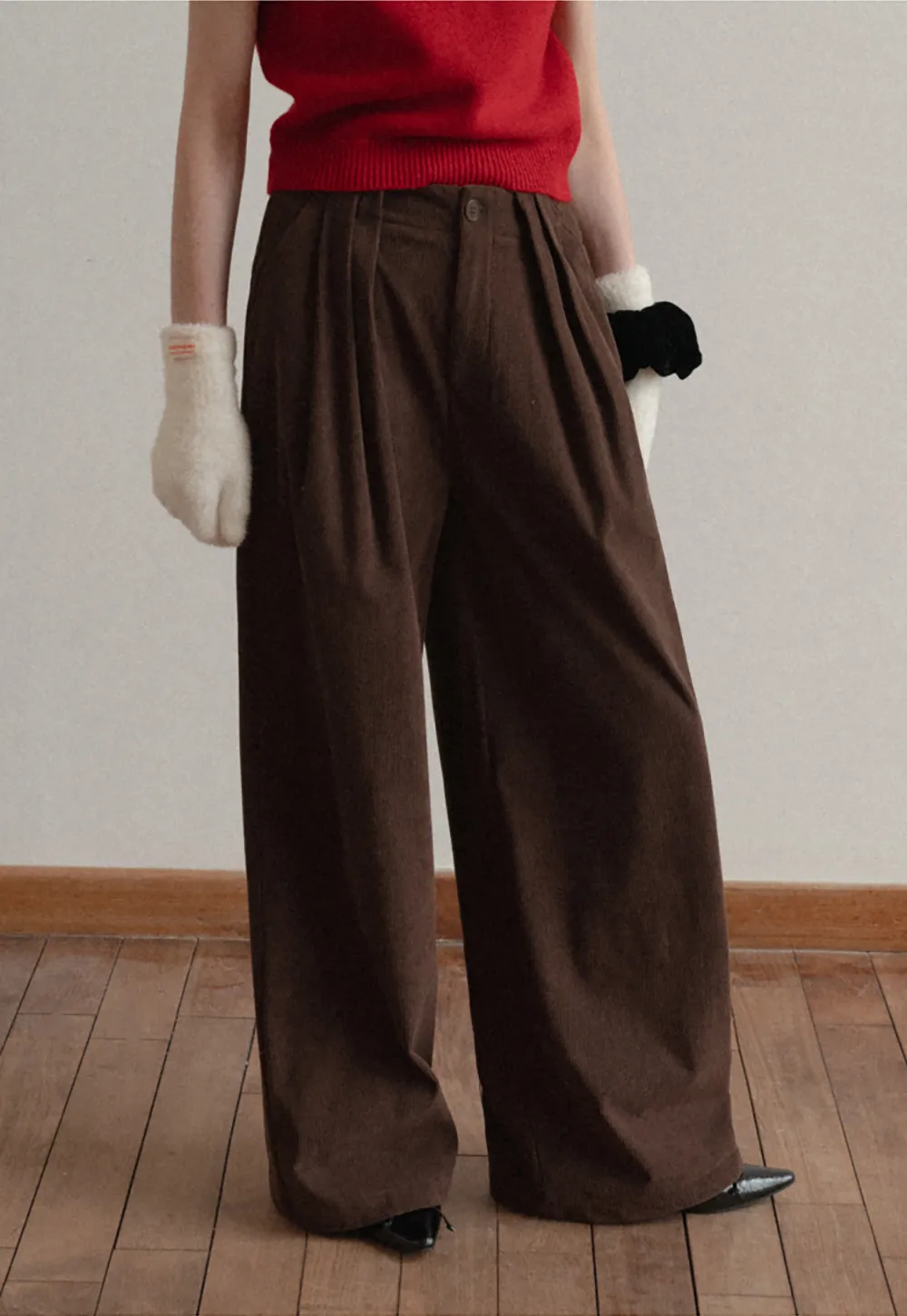 Pleated Wide-Leg Corduroy Pants