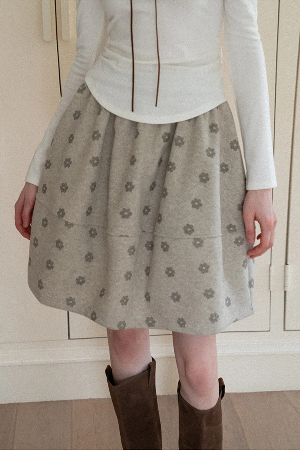 Floral Print Woolen Puff Skirt