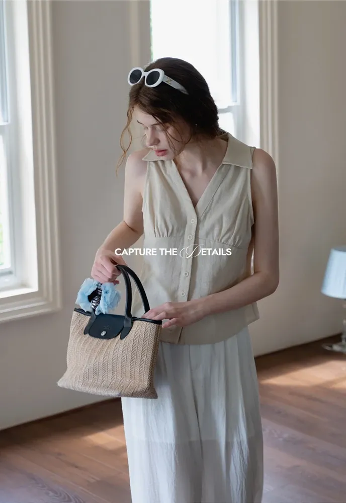 Women’s Linen Collared Button-Front Sleeveless Top