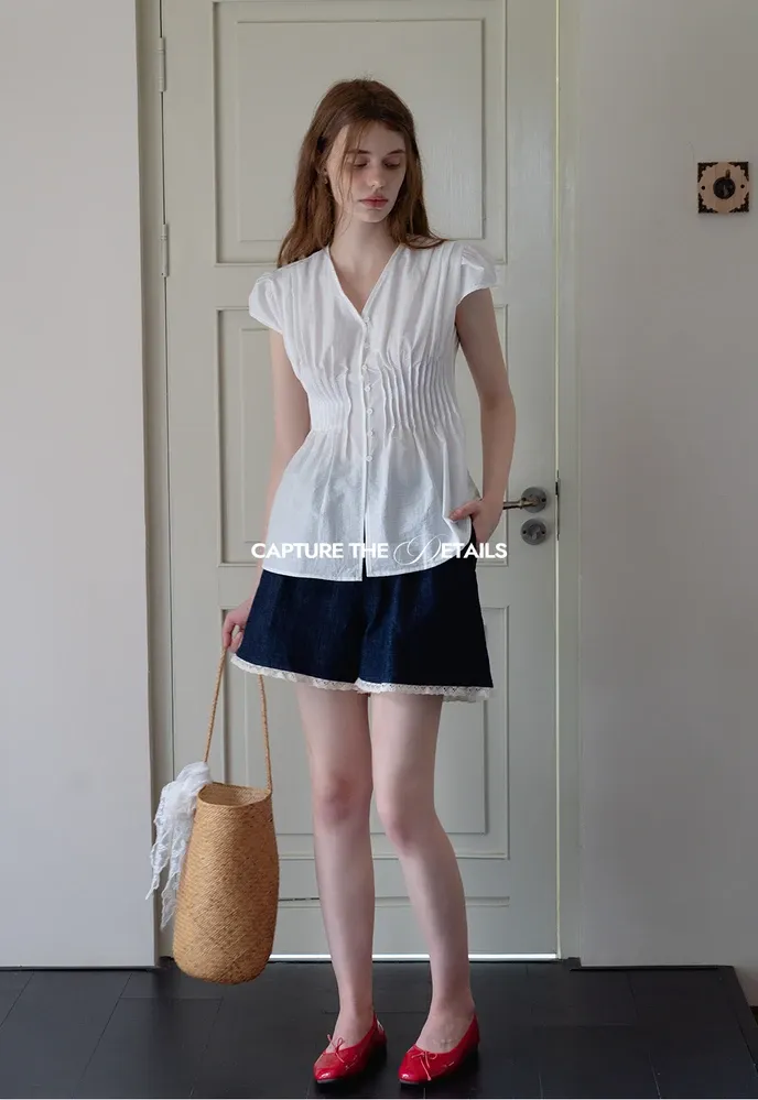 Women’s Pleated V-Neck Button Peplum Blouse