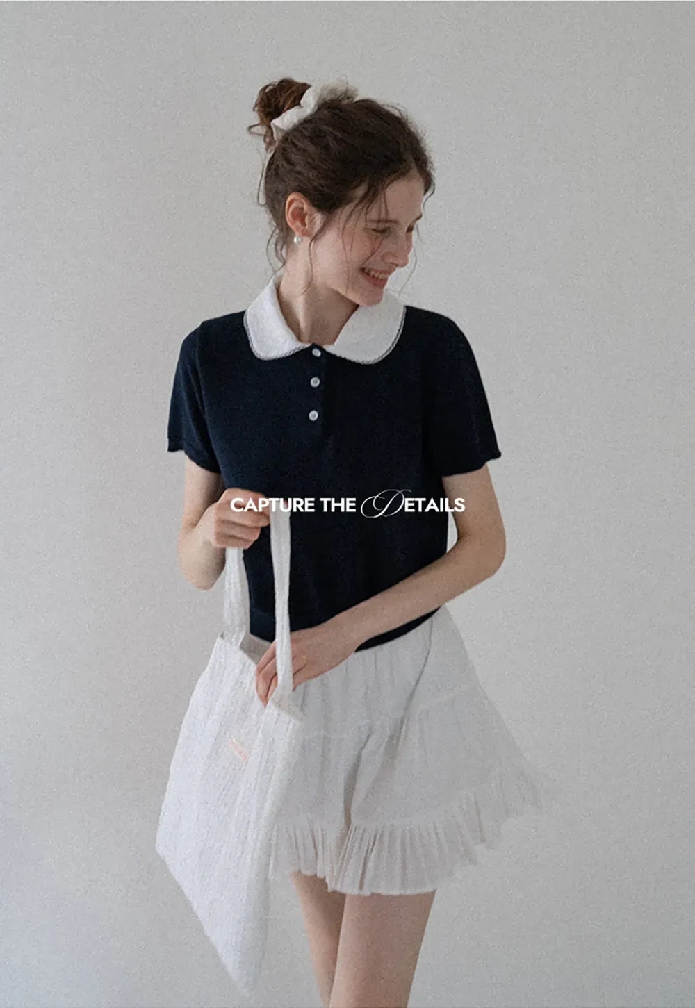 Contrast Peter Pan Collar Knit Top