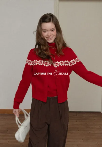 Pleated Wide-Leg Corduroy Pants