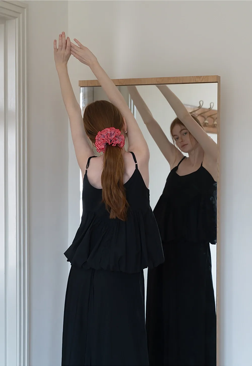 Women's High Waist Maxi Skirt with Flowing Hem