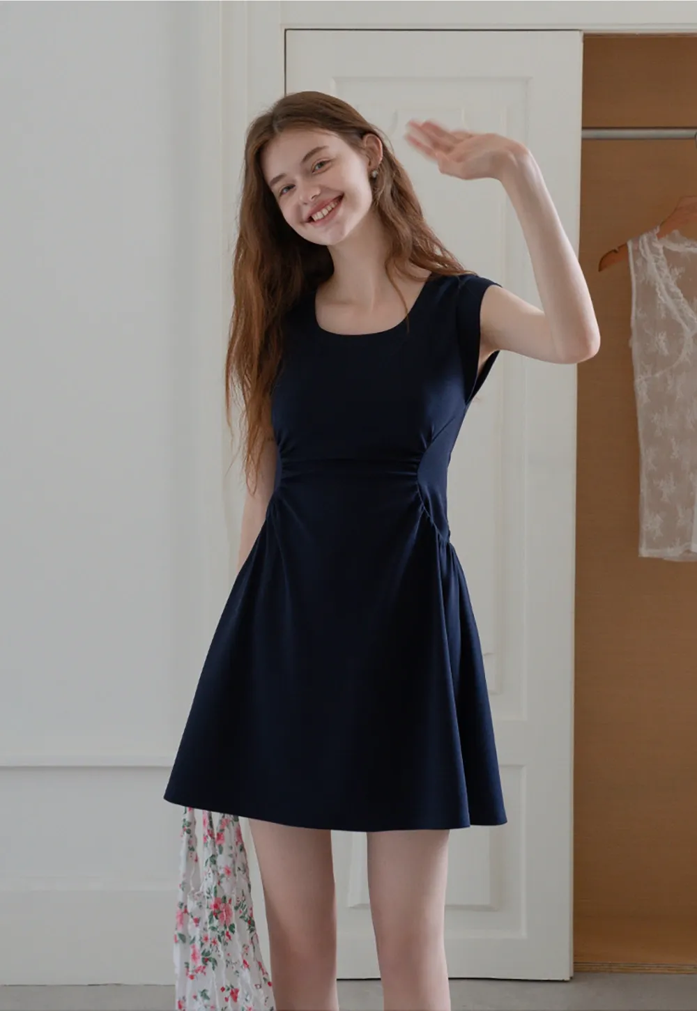 Women’s Ruched Waist Cap-Sleeve Mini Dress
