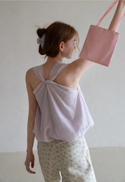 Women’s Twist Halter Top