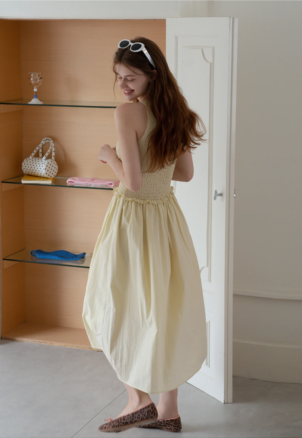 Women's Sleeveless Smocked Midi Dress