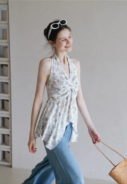 Women’s Floral Twist Halter Peplum Top
