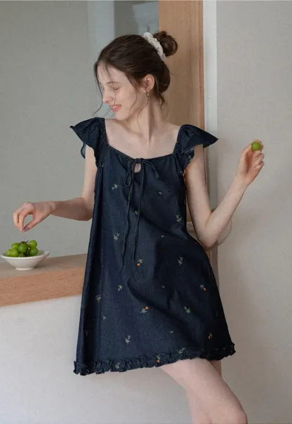 Flutter-Sleeve Floral Tie-Front Mini Dress