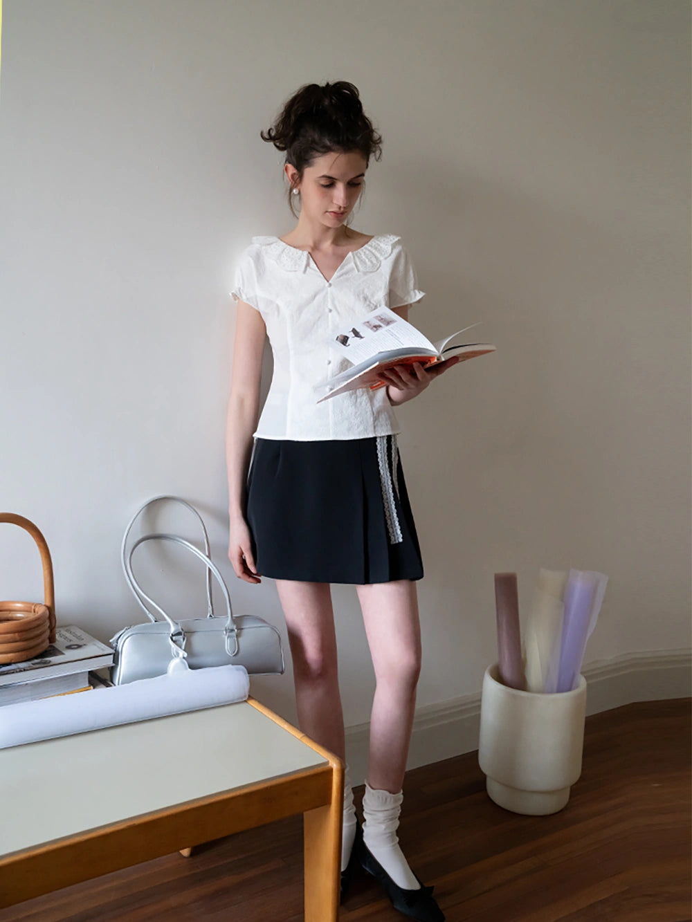 Women's Eyelet Lace V-Neck Blouse