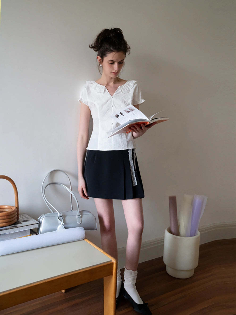 Women's Eyelet Lace V-Neck Blouse