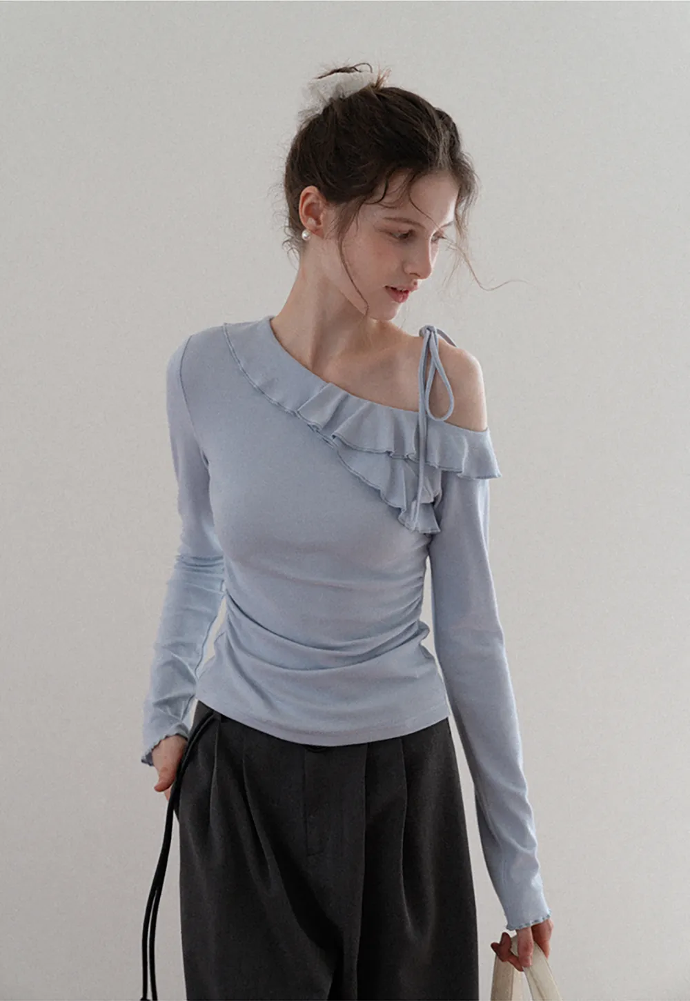 tシャツ 「NOT KNOWING」One Shoulder Raglan Ruffle Top レディース NOT KNOWING tシャツ 「NOT KNOWING」One Shoulder Raglan