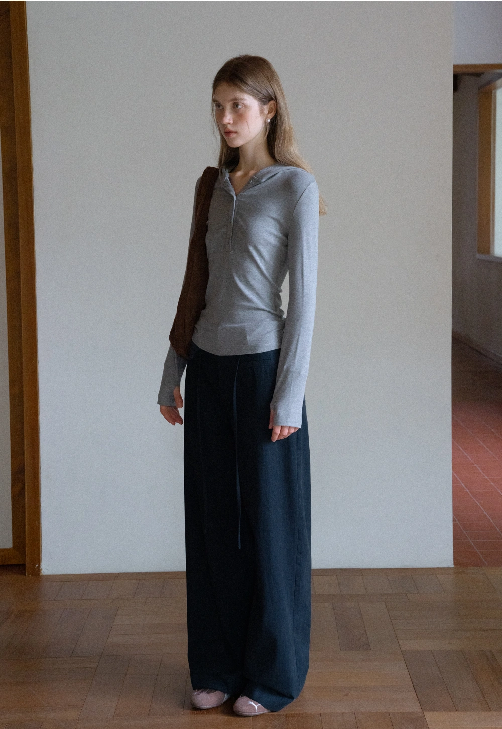 ersatile Wide Leg Pants with High Waist and Belt Detail