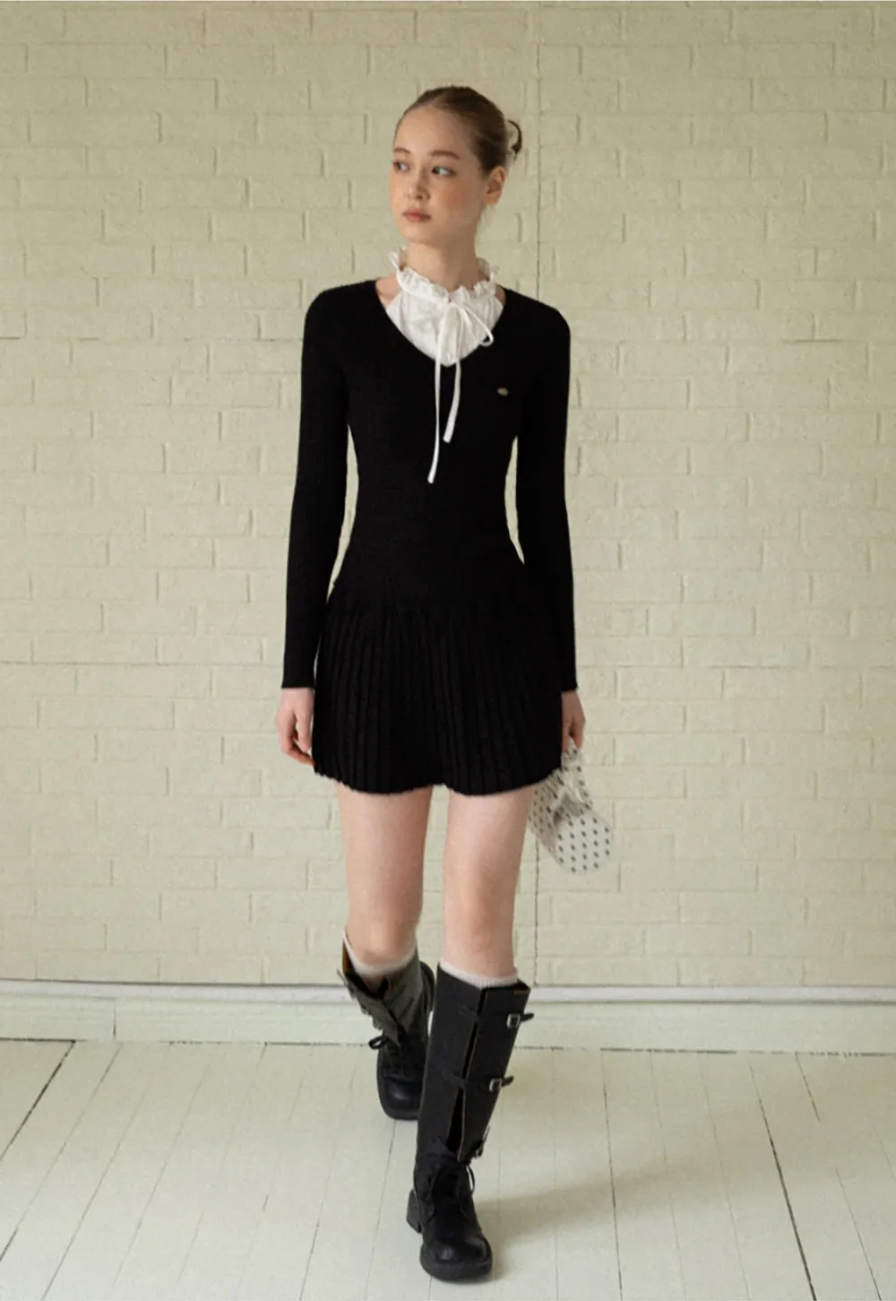 Women Elegant Pleated Skirt and Sweater Set