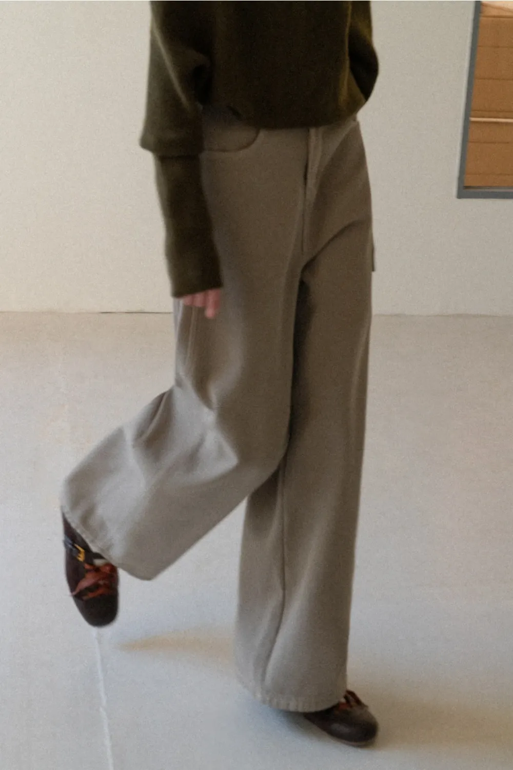 Loose Fleece-Lined Jeans with Tassel Belt