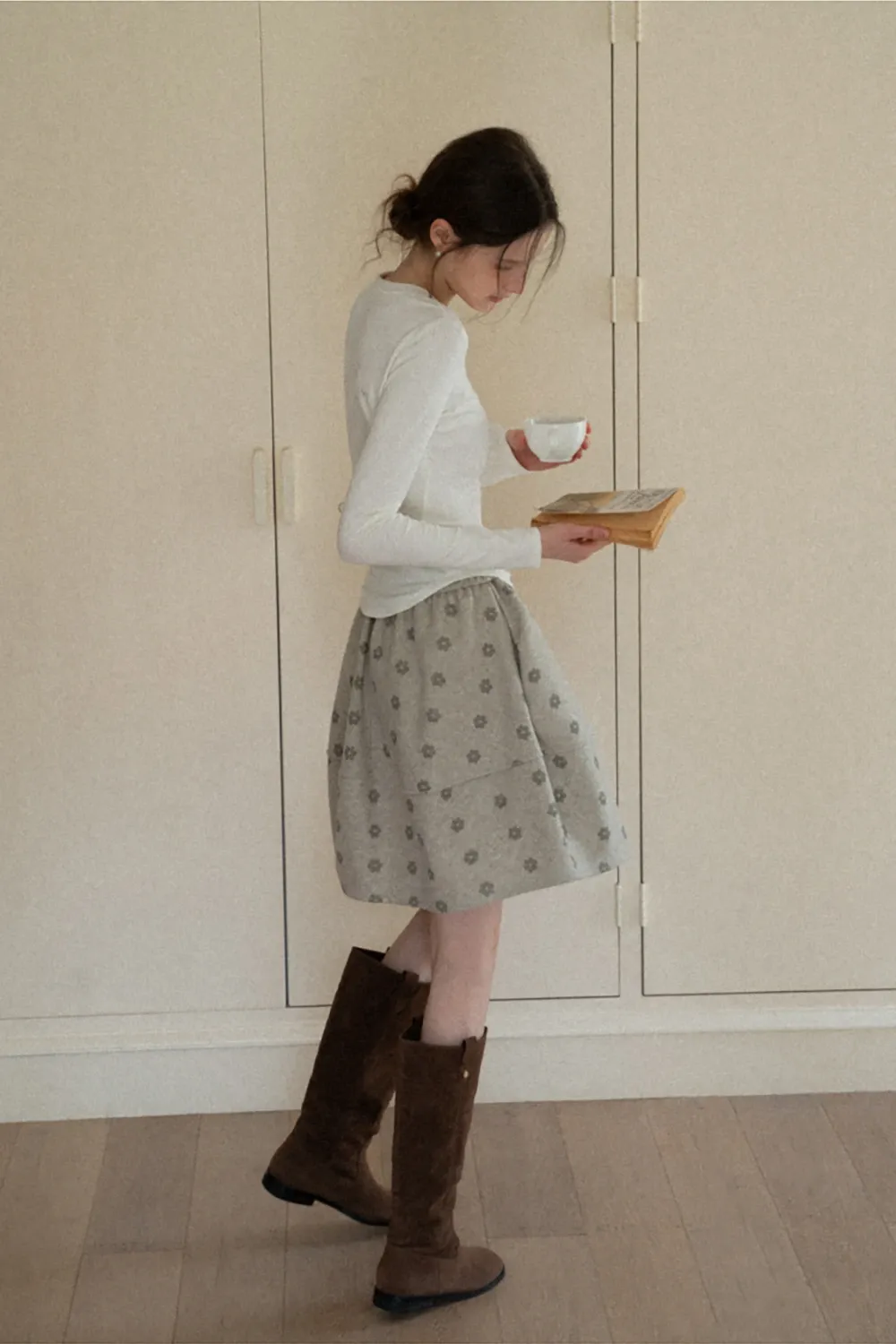 Floral Print Woolen Puff Skirt